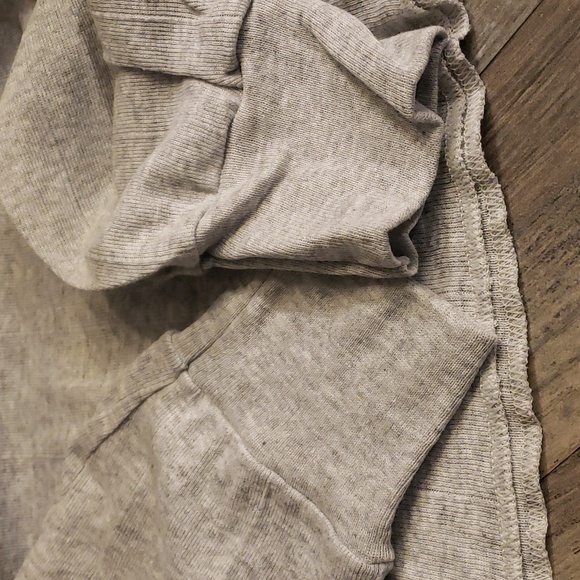 Cherokee long sleeve tee - Picture 3 of 5